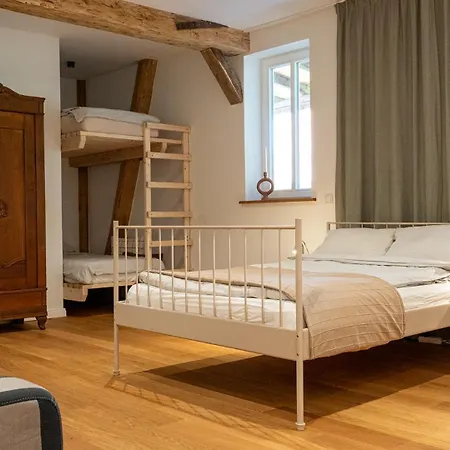 Apartment Up De Schueuen - Design *